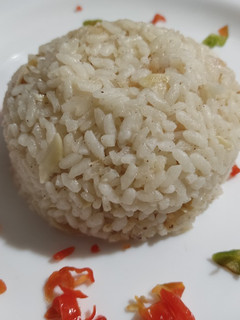 Una foto de Arroz pilaff con almendras