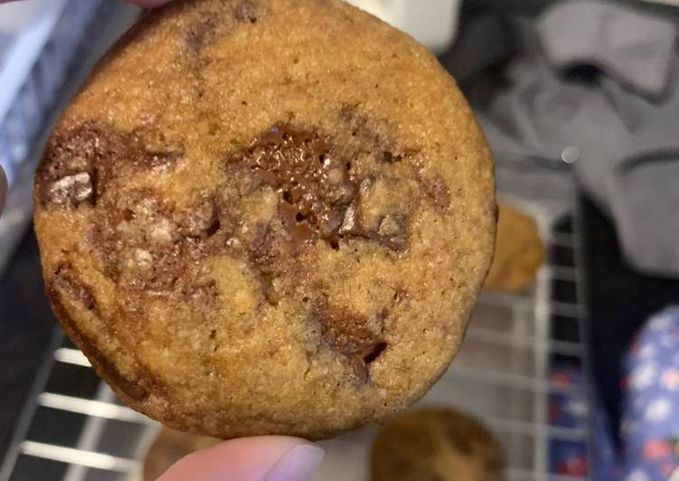 Simple Way to Prepare Super Quick Homemade Chocolate Chip Cookies