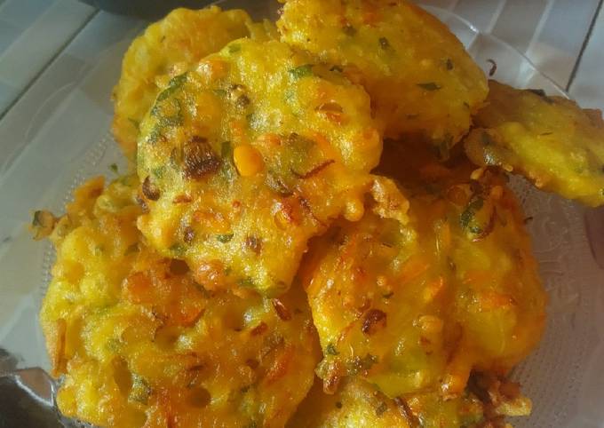 Resep: Bakwan jagung dan sayur kuning garing Murah