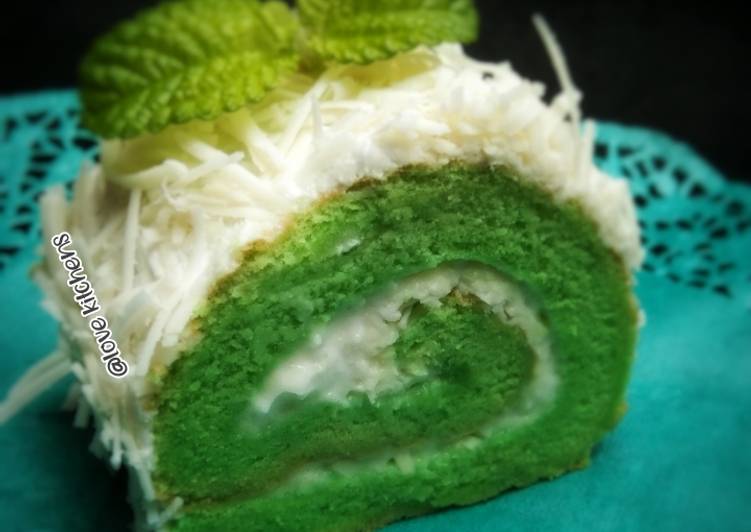 Bagaimana Membuat Pandan Roll Cake —3 telur— Anti Gagal