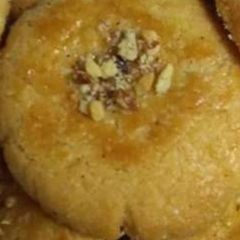 A picture of Nan khatai.