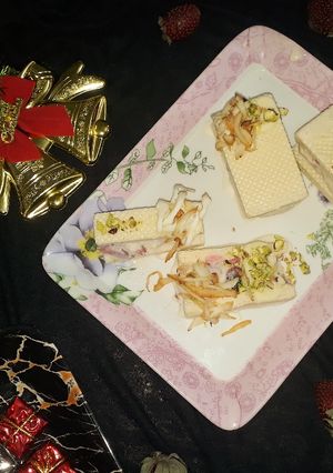A picture of White Christmas ice cream sandwich.