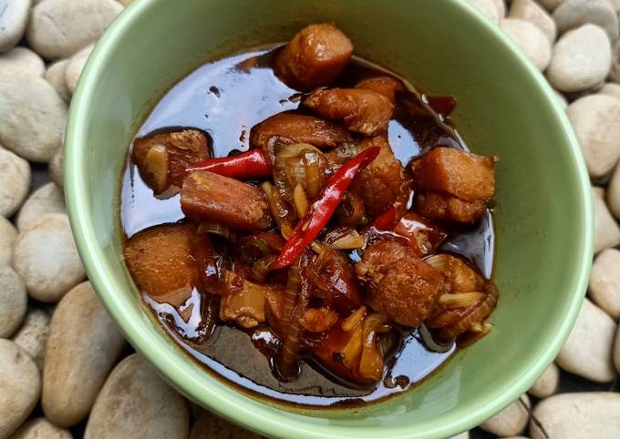 Ayam kecap manis pedas