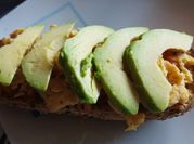Una foto de tostadas para cenar