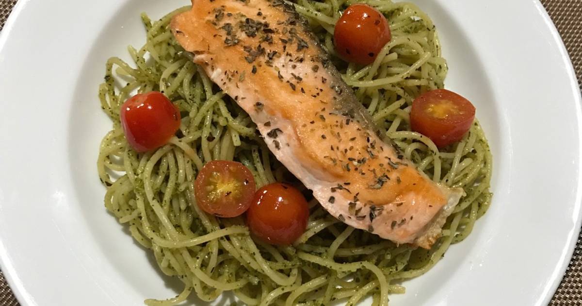 Resep Salmon Pesto Pasta Oleh Nukiko - Cookpad