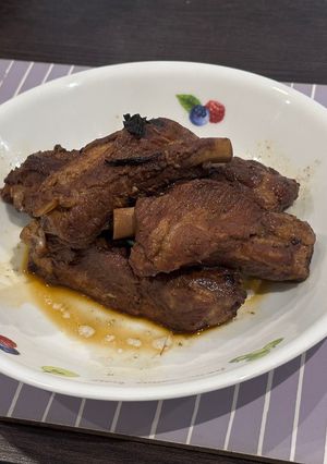 A picture of Tea Bone 茶葉骨.