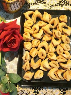 पेरी पेरी कलियाँ मठरी (Peri peri kaliya mathri recipe in hindi) रेसिपी मुख्य फोटो