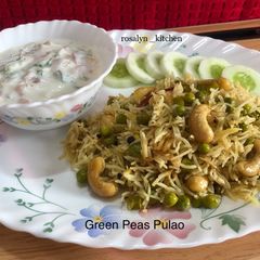 A picture of Green Peas Pulao.