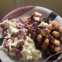 A picture of Blessing’s Fried sauté egg & sausages and plantain.