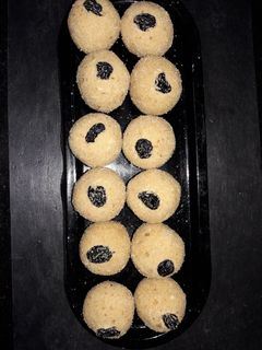 तांदळाचे लाडू (tandlache ladoo recipe in marathi) रेसिपी चे मुख्य फोटो