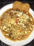 Pasta en salsa de tomate y carne molida 🍝