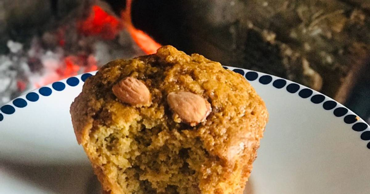 Muffins de banana y almendras 🤩 Receta de Ale De Maussion Cookpad