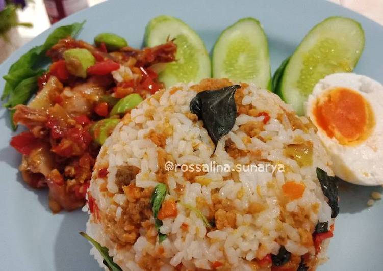 Nasi Tutug Oncom