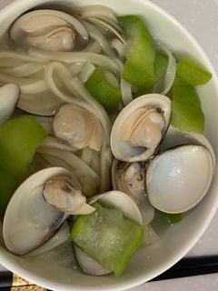 絲瓜蛤蜊麵 的食譜成品照片