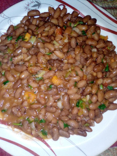 A picture of Yellow beans stew.