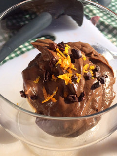 Una foto de Mousse de chocolate y naranja