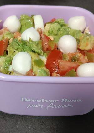 Foto principal de Ensalada de Tomate y Aguacate