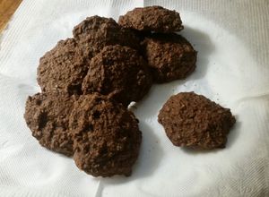Una foto de Galletas de chocolate de avena con un toque de naranja