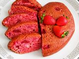 ❤️ Heart-Shaped Eggless Strawberry Cake