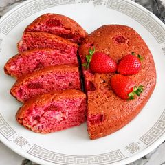 A picture of ❤️ Heart-Shaped Eggless Strawberry Cake.