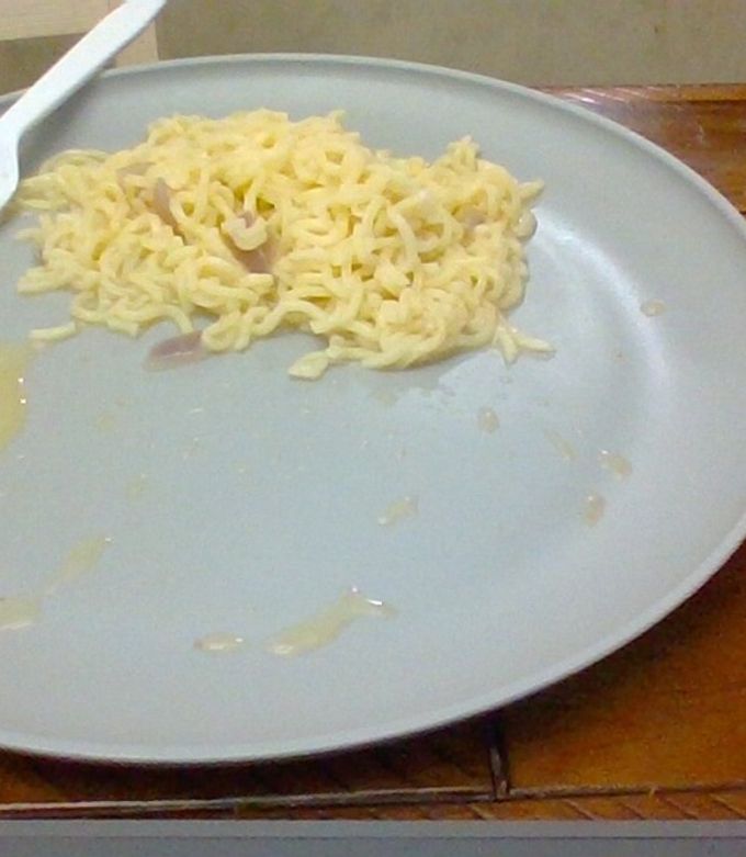 A picture of Juice, spicy noodles.