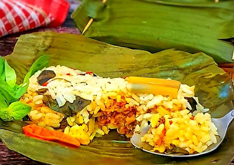 Cara memasak Nasi Pepes  isi Bandeng  dan kemangi  Resep  