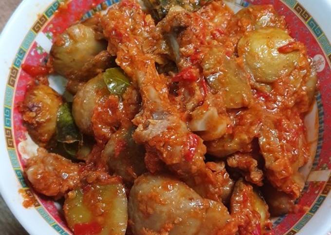 Jengkol Balado extra tulang paha ayam