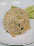 ข้าวผัดผักเต้าหู้เหลืองเจ