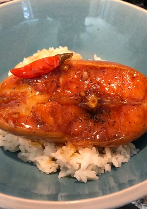 Hình của món Cá catfish kho tộ.