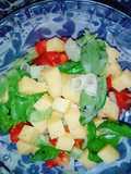 Ensalada caprese con fideos códitos