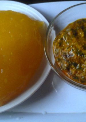 A picture of Starch and groundnut soup with ugwu leaf.