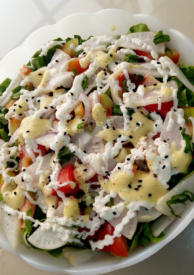 A picture of Parsnip salad.