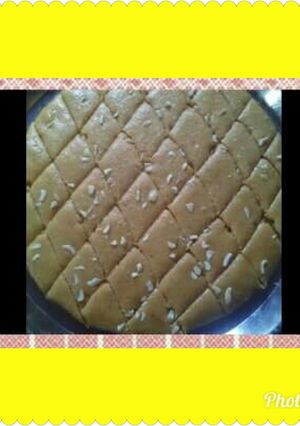 A picture of Khoya barfi.