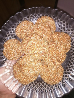 Una foto de Cookies de sésamo😋