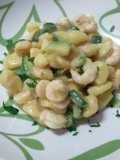 Gnocchetti di patate con zucchine e gamberetti