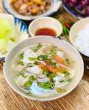 Canh Chả Cá Thát Lát Nấu Măng Chua