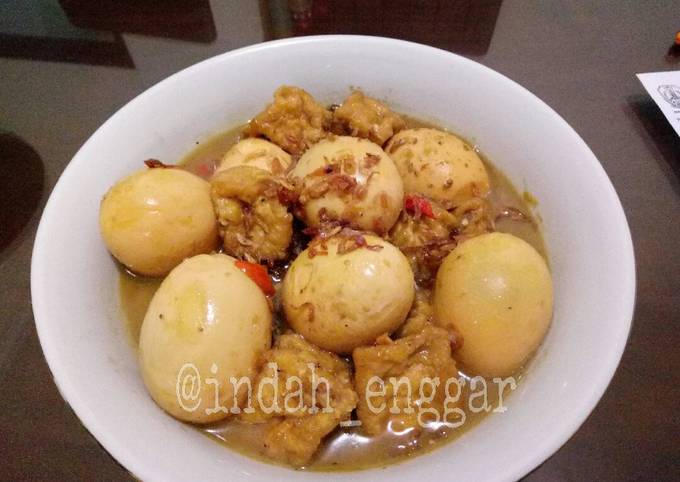 Resep Semur Tahu dan Telur Ayam ala Tintin Rayner oleh Indah Enggar