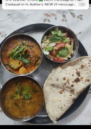 गट्टे की सब्जी (gatte ki sabzi recipe in Hindi) रेसिपी मुख्य फोटो