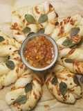 Margherita Pizza Tear and Share with Chunky Tomato Dipping Sauce