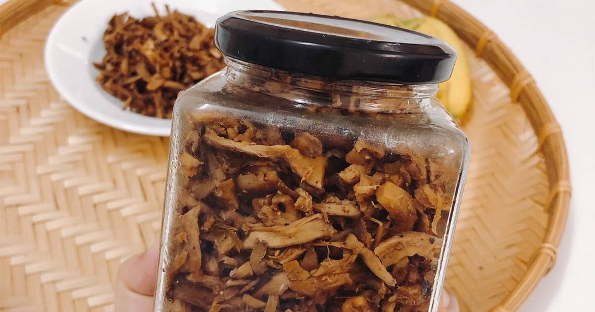 Có thể thêm gia vị nào để làm tăng hương vị cho ruốc nấm hương?