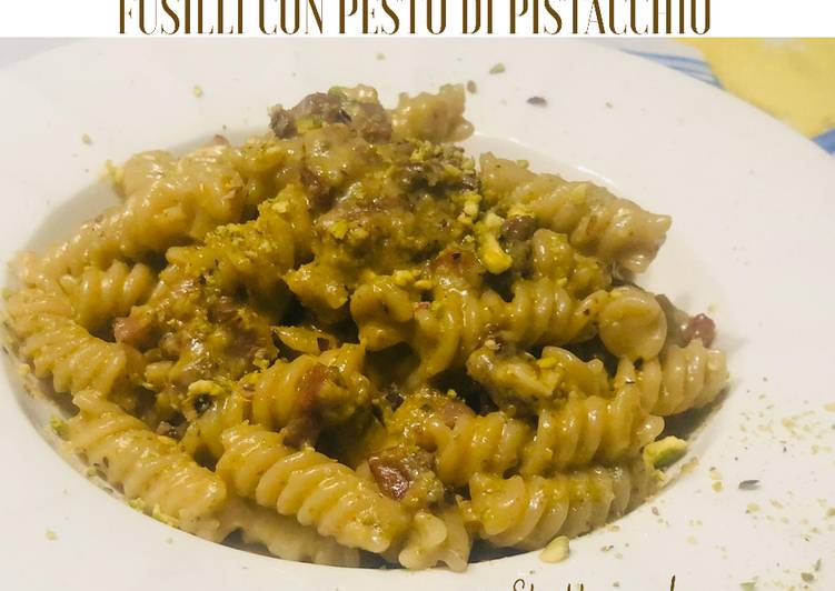 FUSILLI CON PESTO DI PISTACCHIO E BRIE (FEDERICA)