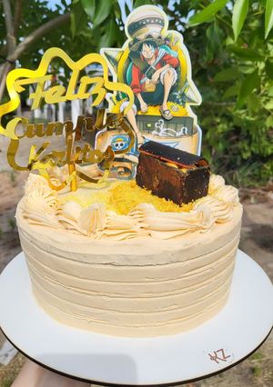 Una foto de Torta de cumpleaños sin gluten (temática Luffy)