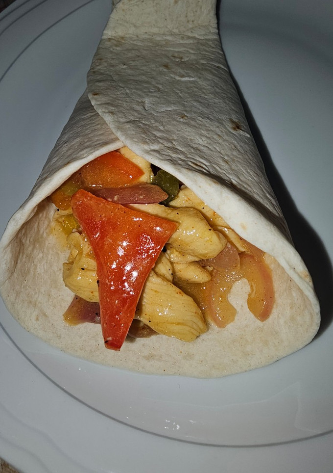 Una foto de Tortilla de pollo