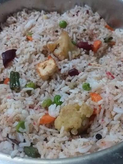 वेज फ्राइड राइस (veg fried rice recipe in Hindi) रेसिपी मुख्य फोटो