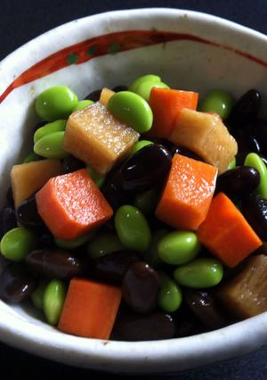 A picture of Ponzu Pickled Soy Beans.