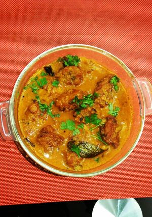 A picture of Banana kofta curry.