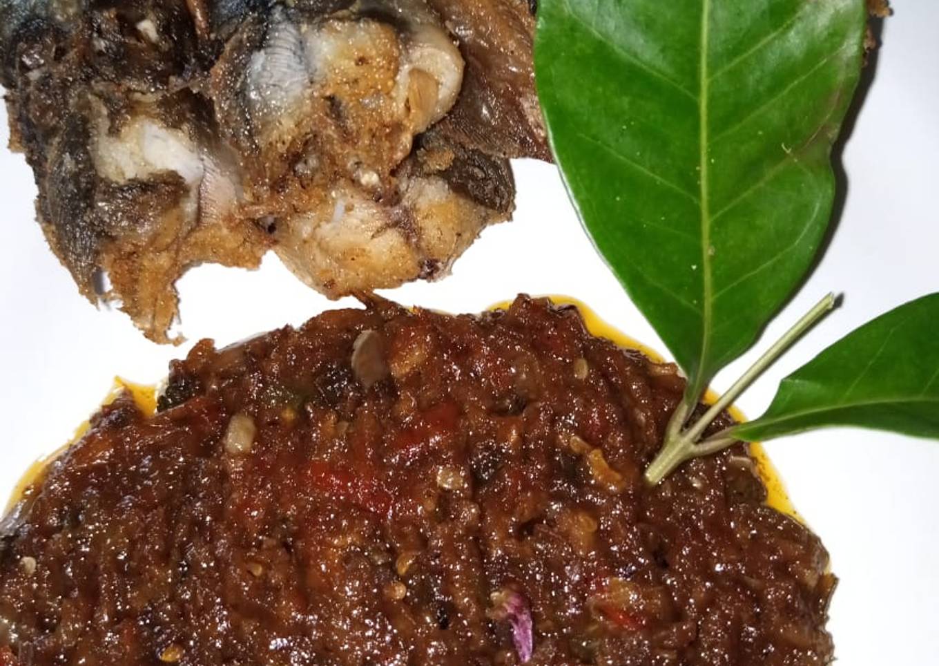 Sambel pecel lele