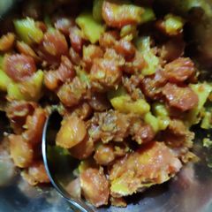 A picture of Aloo gajar sabji.