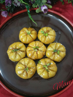 मैदे की मिठाई (Maide ki mithai recipe in hindi) रेसिपी मुख्य फोटो