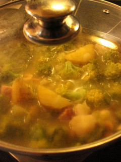 Una foto de Sopa Waka-jawaka